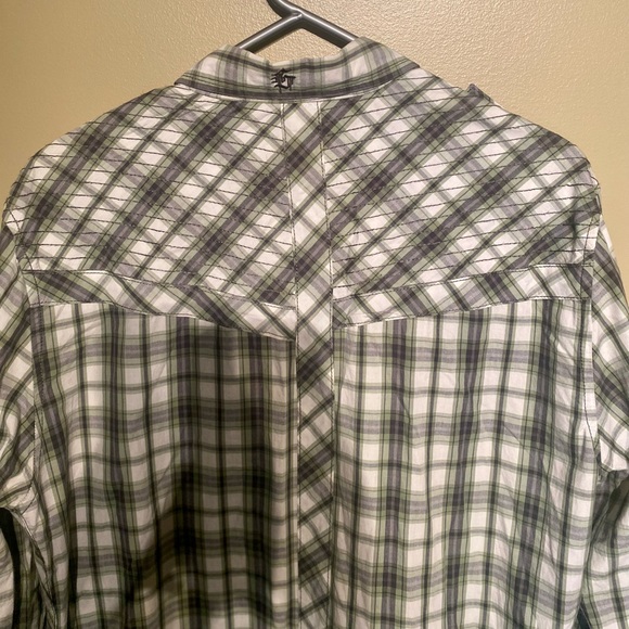 Guess long sleeved snap button down plaid shirt 2/15$ - Picture 16 of 16